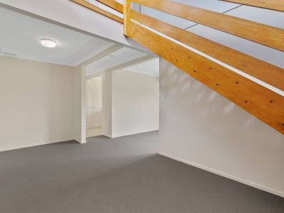 1 / 22 Beverley Avenue, Rochedale South