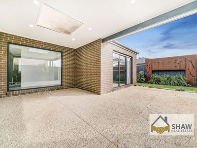 30 Bandicoot Loop, Tarneit