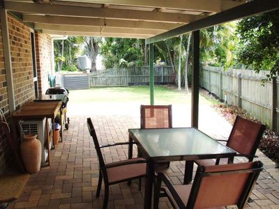 1 / 6 Nungo Street, Pacific Paradise