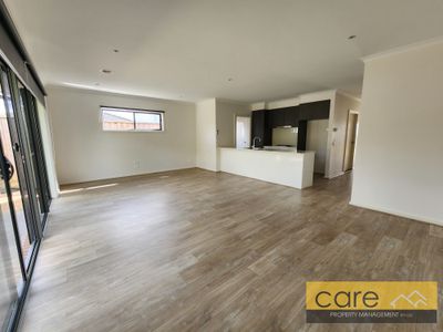4 KATE AVENUE, Hampton Park