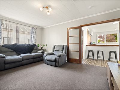 8 Constant Street, Sawyers Bay