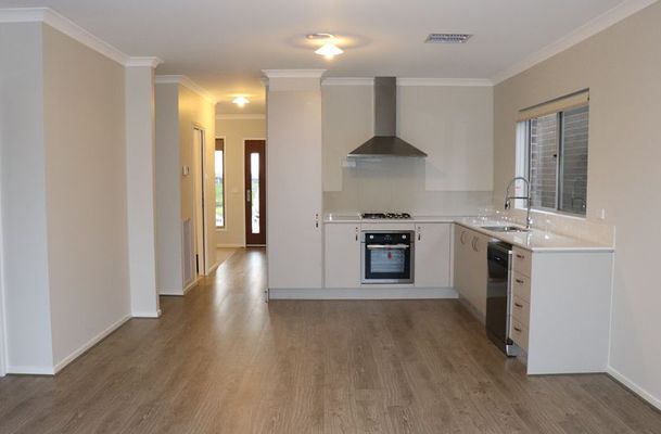 43 Carmichael Road, Craigieburn