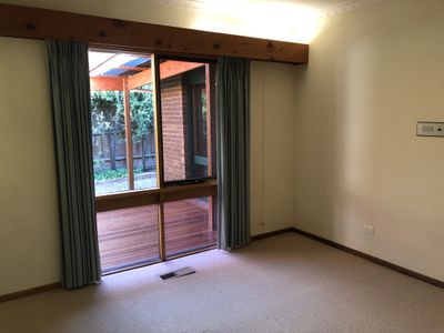 15 Sesame Street, Mount Waverley