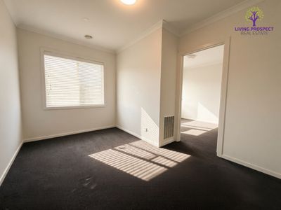 7 Regulus Way, Point Cook