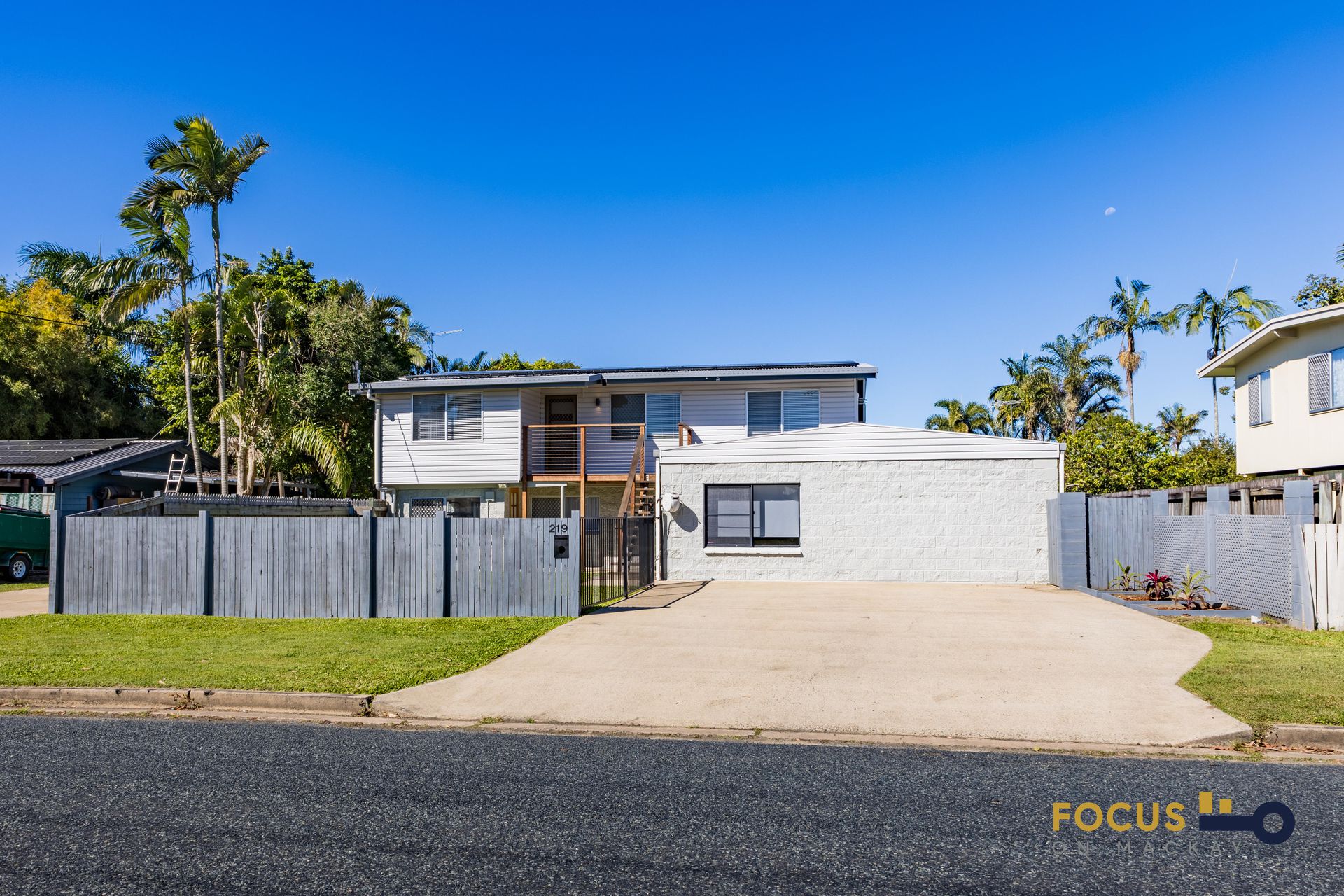 House / 219 Goldsmith Street, East Mackay