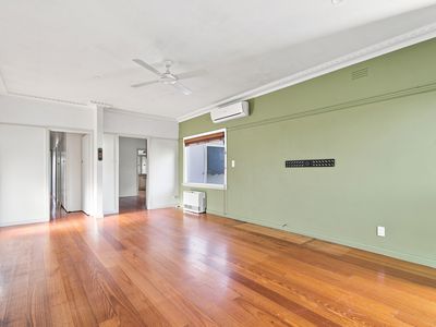18 Buckley Street, Sale