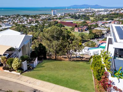 3 Glamis Court, Castle Hill