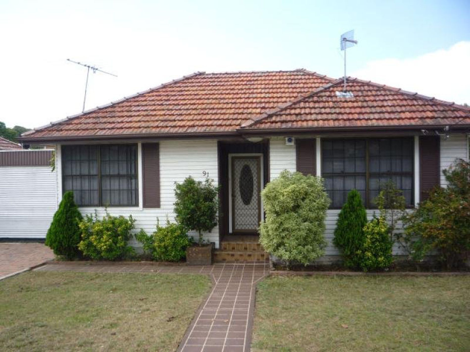 91 Juno PARADE, Greenacre