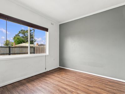 26 Valentine Crescent, Sale
