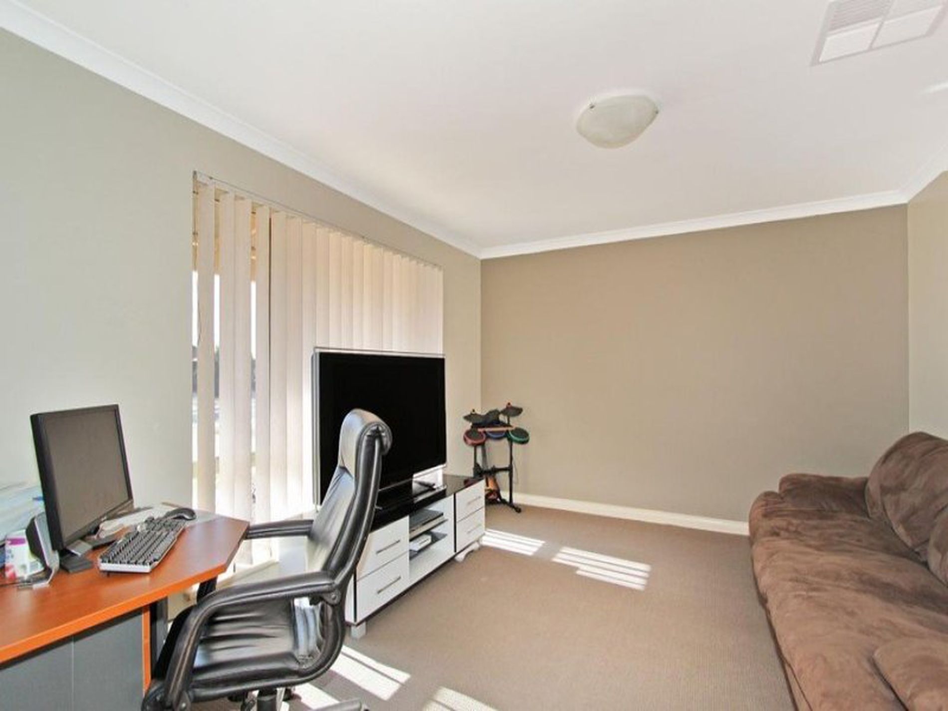 35 Trevaskis Street, Kalgoorlie