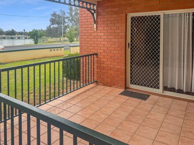 2 / 21 Bandon Street, Forbes