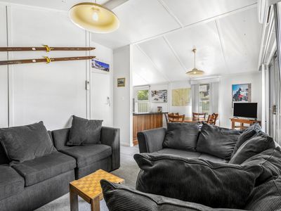 3 Freeburgh Avenue, Mount Beauty