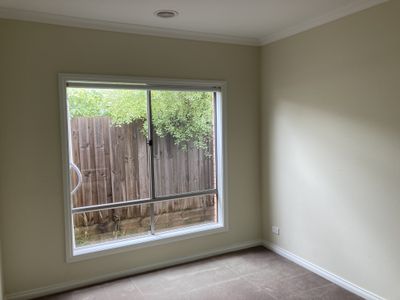 1 / 83 Francis Street, Belmont