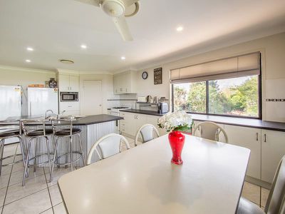 9 Sonaree Drive, Kingaroy