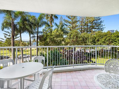 208 / 182 Marine Parade, Labrador