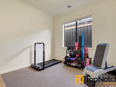 12 Michelstown Road, Beveridge