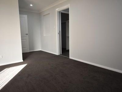 31 Amadeus Avenue, Dubbo