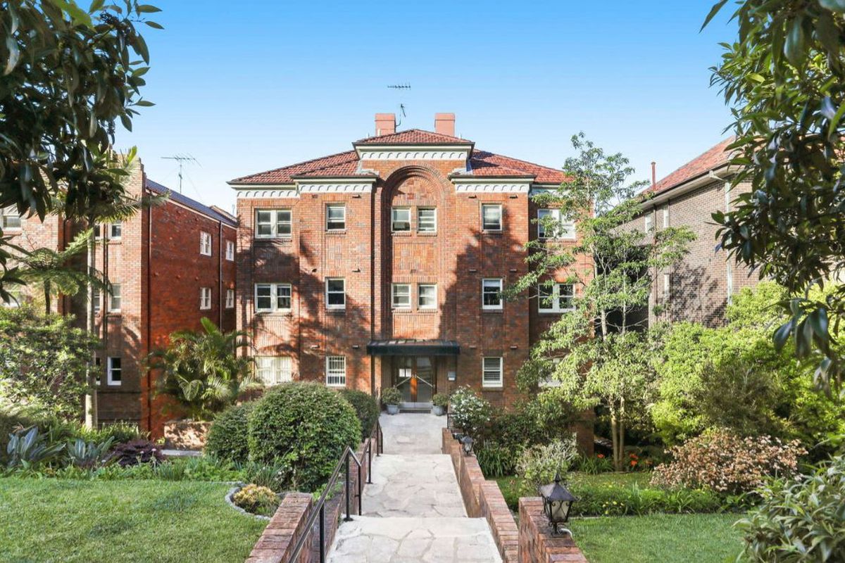 3 / 5 Aston Gardens, Bellevue Hill