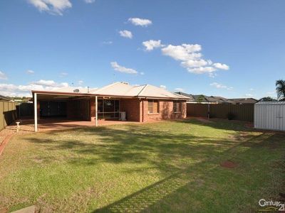 22 Cardiff Arms Avenue, Dubbo