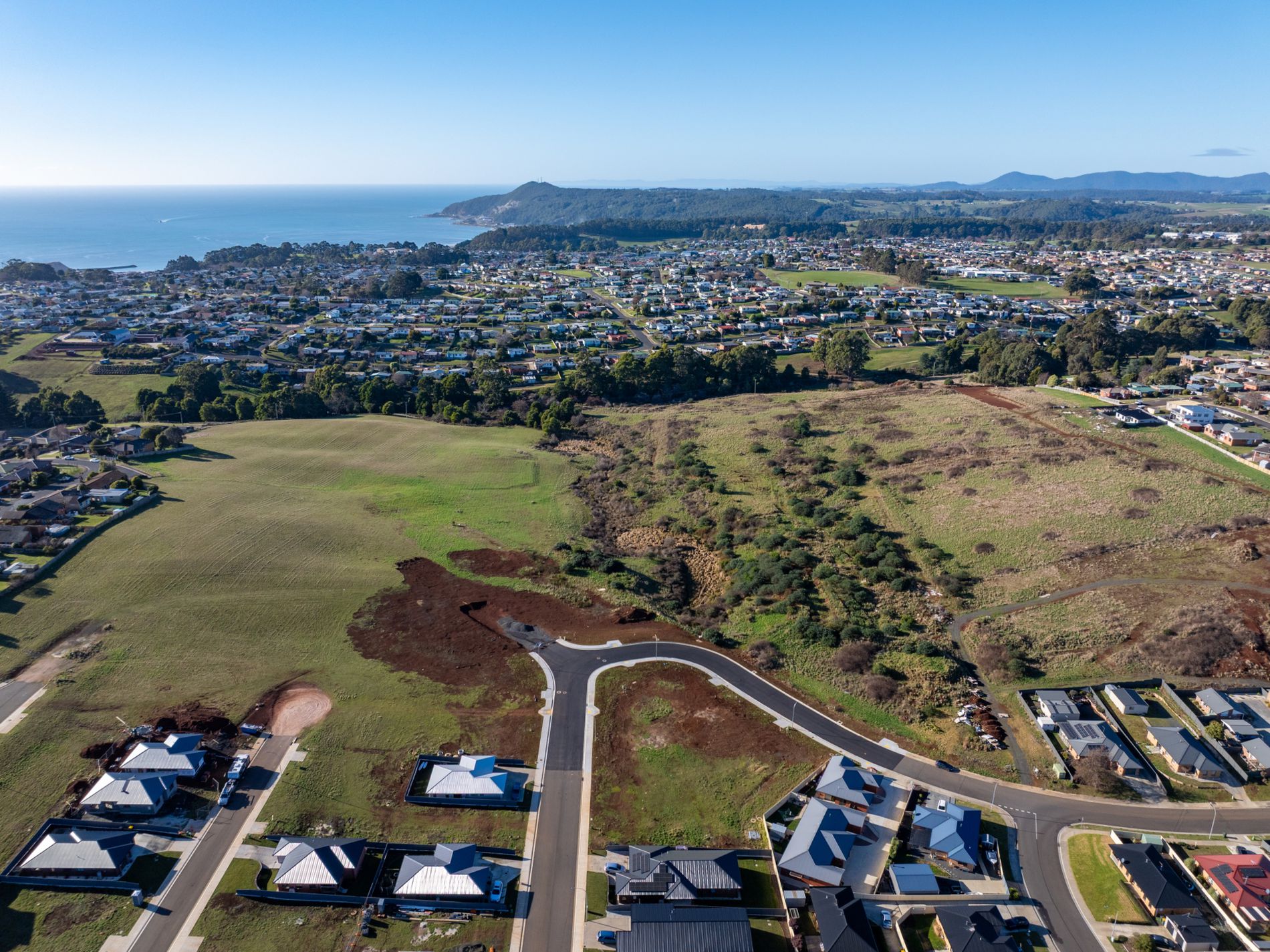 Lot 2,101,102,103,104 , Loongana Avenue, Shorewell Park