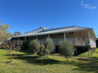 The Old School House / 75 Denham Street, Leadville via, Dunedoo