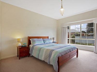 2 Winnen Place, Port Fairy