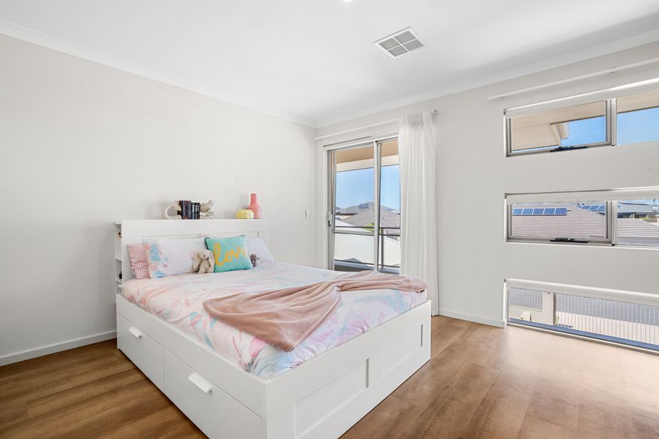 43 Holloways Ridge, Secret Harbour