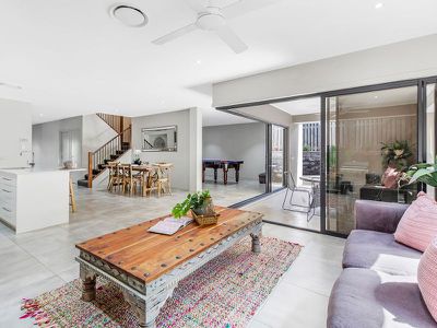 17 Jindalba Drive, Coomera
