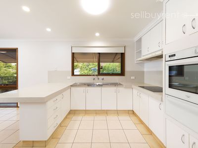 318 TRACY STREET , Lavington