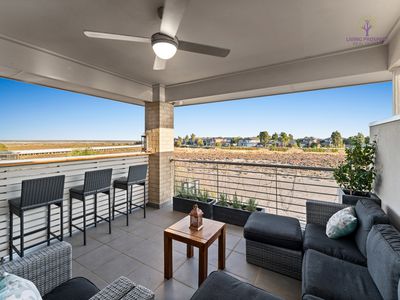 16 Outrigger Court, Point Cook