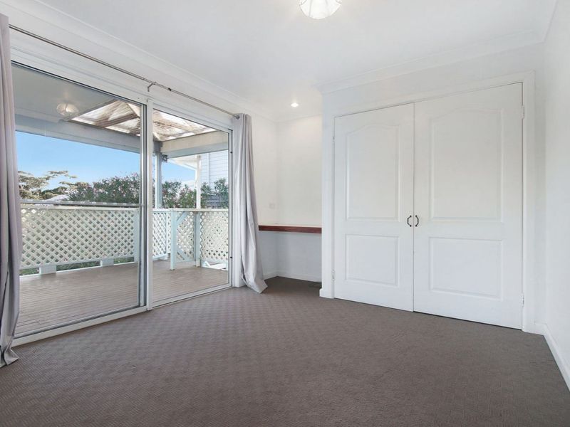 1 / 6 Tiarri Crescent, Terrigal