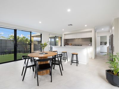 48 Halcyon Loop, Southern River