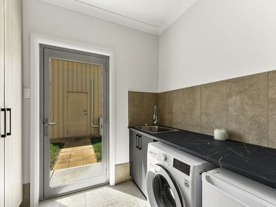 3 Leake Street, Southend