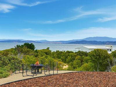 2 / 17a Thagenna Road, Carlton