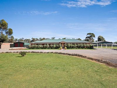 6 Hakea Road, Huntly