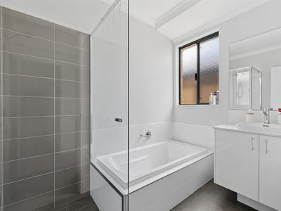 46 Haywire Avenue, Whitby