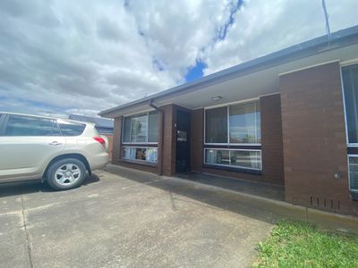4 / 17 Wedge Street South, Werribee