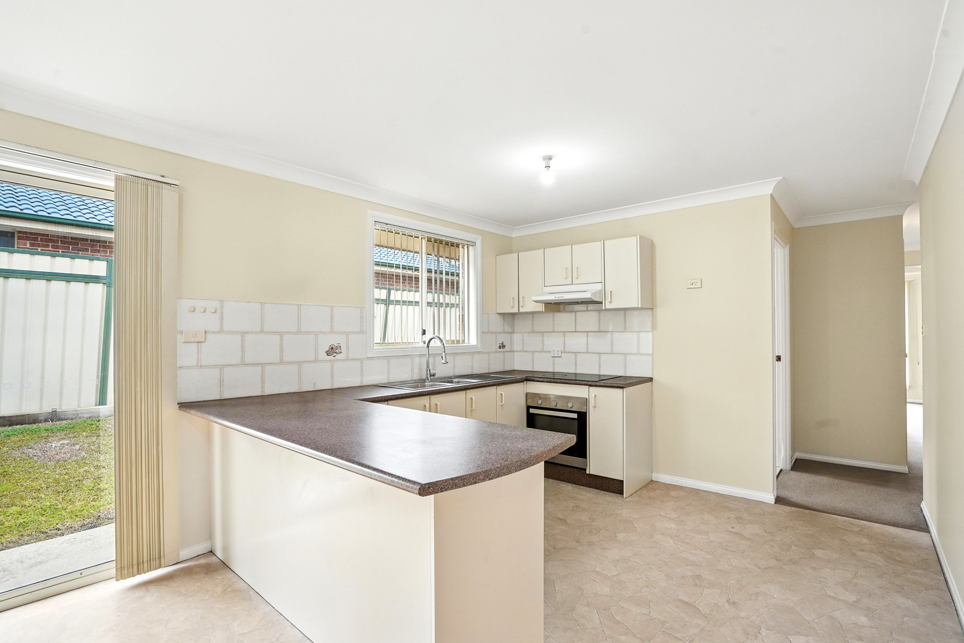 61A Womra Crescent, GLENMORE PARK