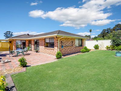 24 Standish Avenue, Oakhurst