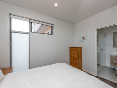 5/172 Loftus Street, North Perth