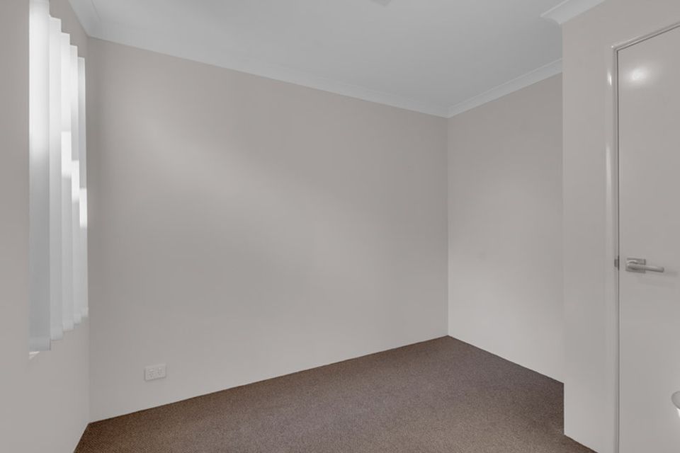 5 DAINTREE STREET, Baldivis