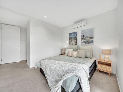 704 / 8C Evergreen Mews, Armadale