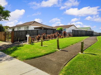 1/14 Compass Place, Te Atatu Peninsula
