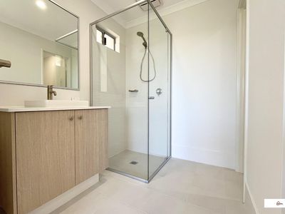 25 Velvet Vista, Alkimos
