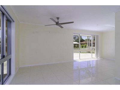13 Linksland Street, Tewantin
