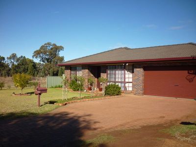 35 Page Avenue, Dubbo