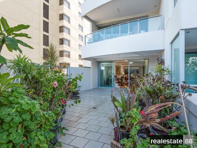 5 / 42-52 Terrace Road, East Perth