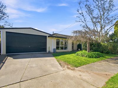 15 Sandra Court, Sale