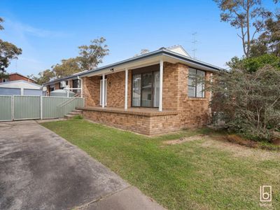 6 Stelling Avenue, Kanwal