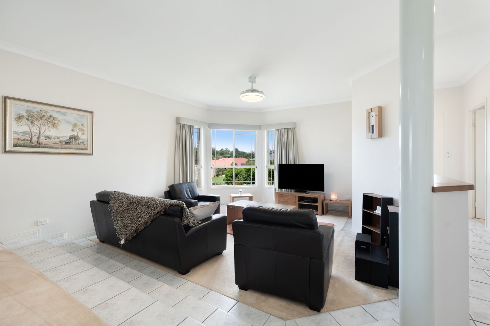 Photo 3 of 19, 3 Carruthers Court, Cooroy